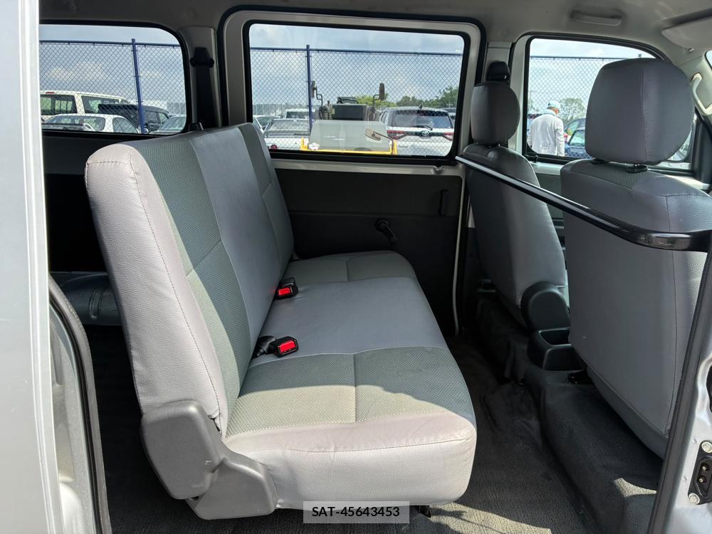 Toyota LITEACE VAN 2020 7242608-8