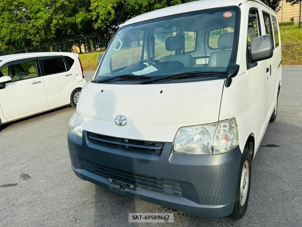 Toyota LITEACE VAN 2020-04 7471398-0
