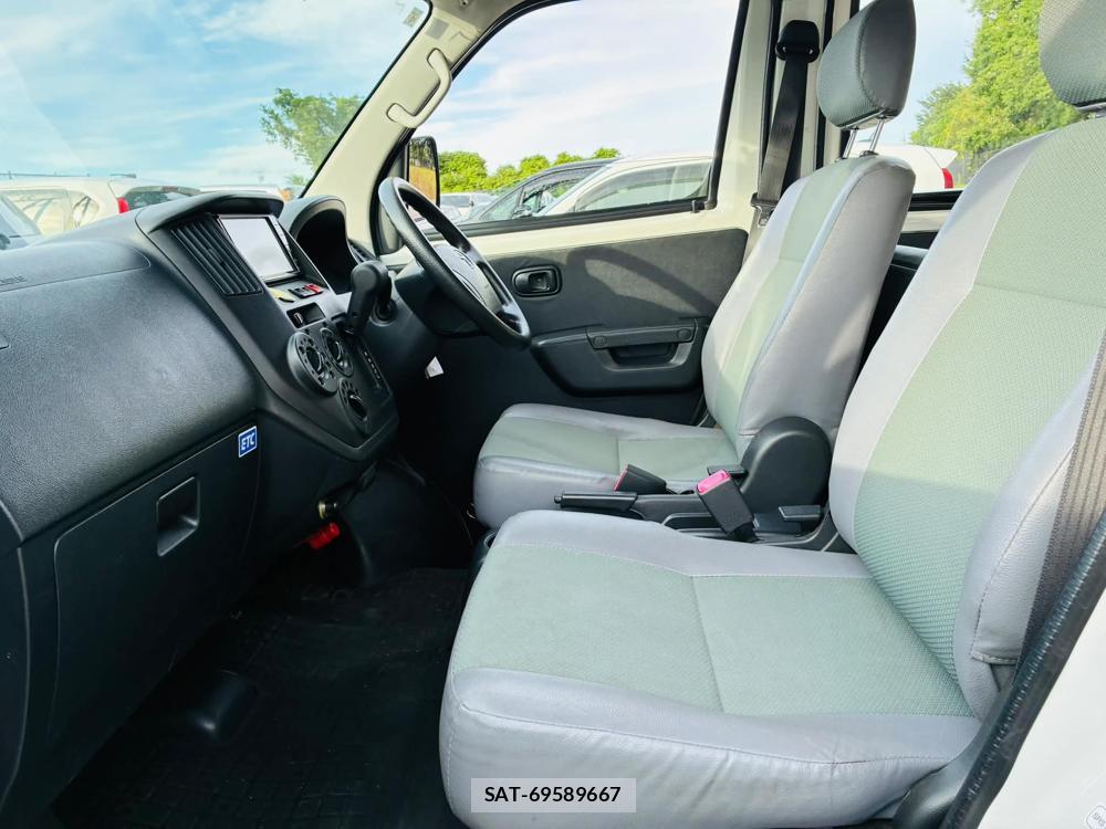 Toyota LITEACE VAN 2020-04 7471398-10