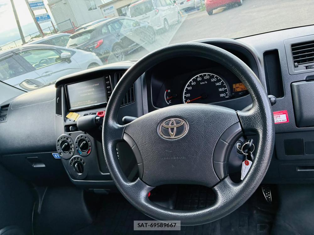 Toyota LITEACE VAN 2020-04 7471398-14