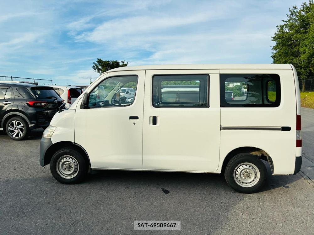 Toyota LITEACE VAN 2020-04 7471398-1