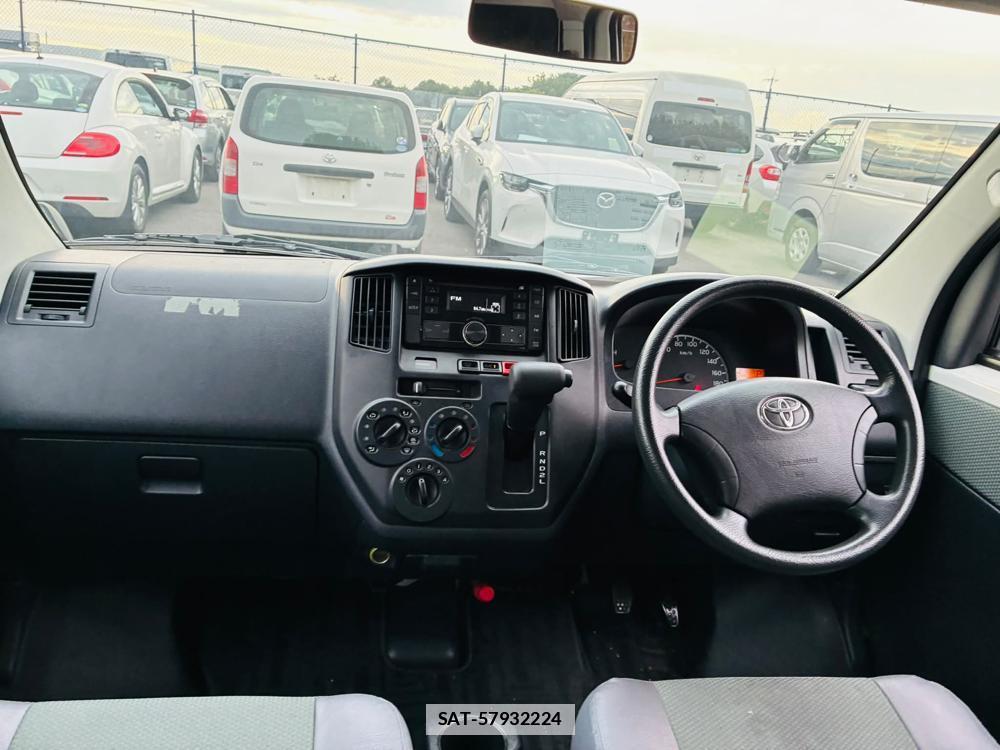 Toyota LITEACE VAN 2020-08 7513784-12