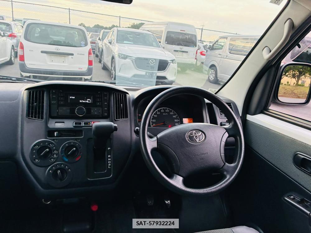 Toyota LITEACE VAN 2020-08 7513784-13