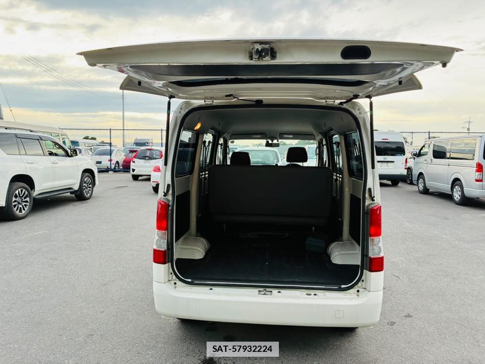 Toyota LITEACE VAN 2020-08 7513784-26