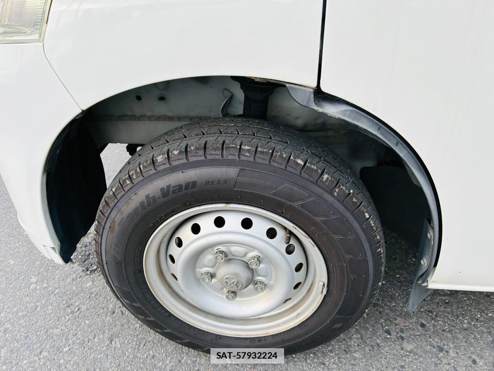 Toyota LITEACE VAN 2020-08 7513784-29