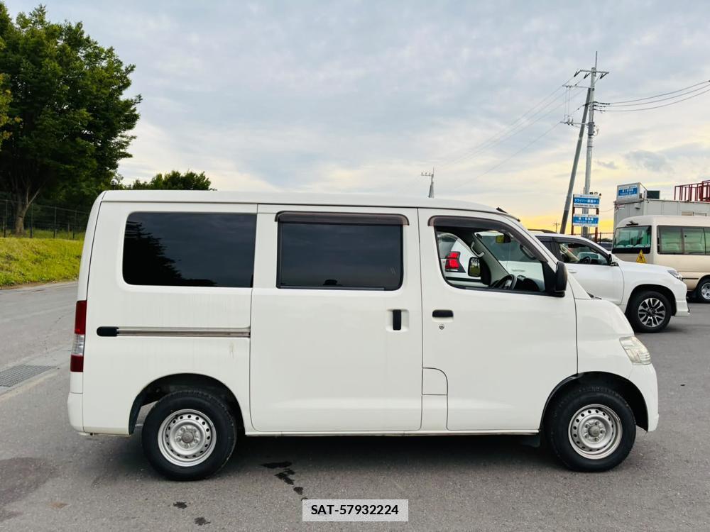 Toyota LITEACE VAN 2020-08 7513784-5