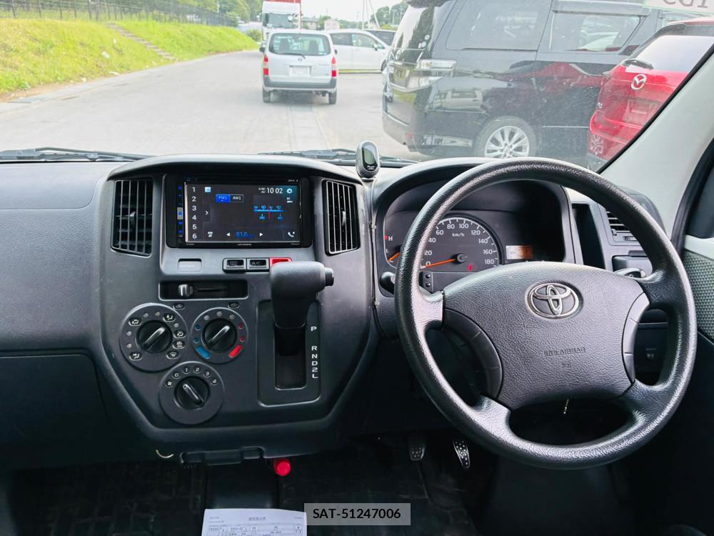 Toyota LITEACE VAN 2020-06 7496366-13