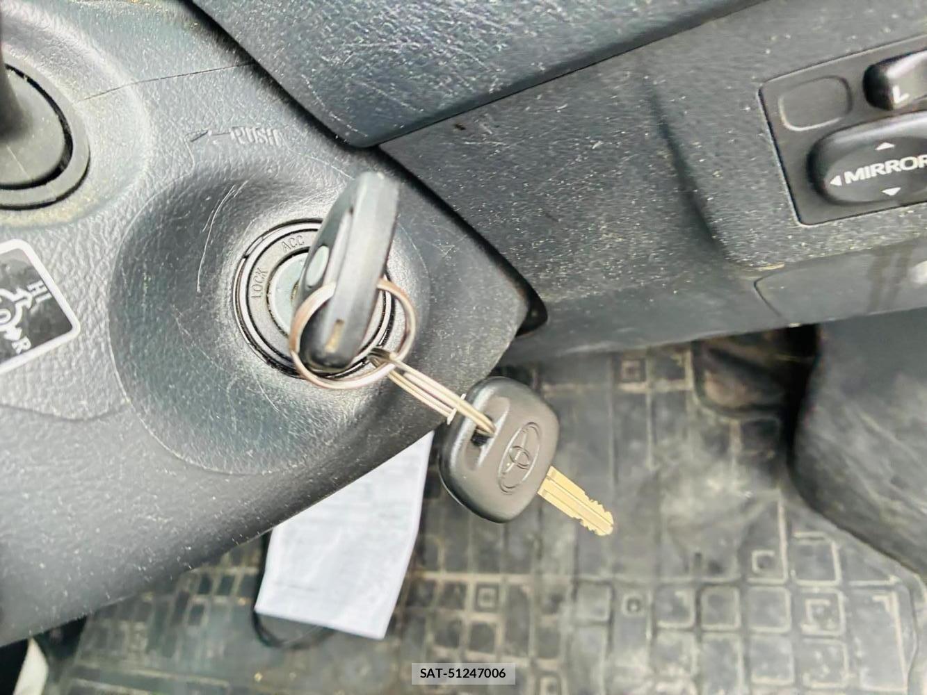 Toyota LITEACE VAN 2020-06 7496366-16