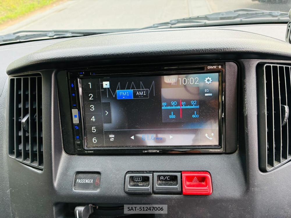 Toyota LITEACE VAN 2020-06 7496366-18