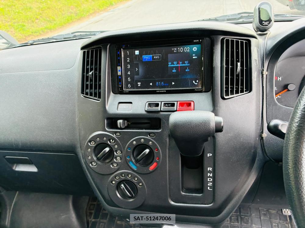 Toyota LITEACE VAN 2020-06 7496366-19