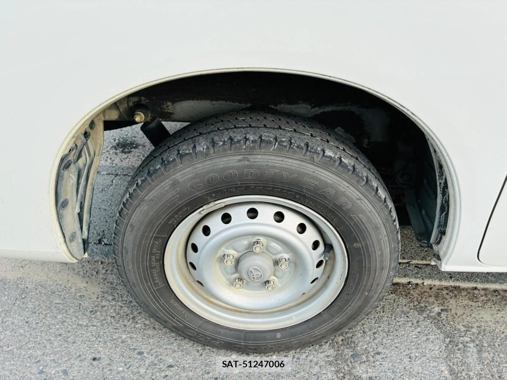 Toyota LITEACE VAN 2020-06 7496366-27