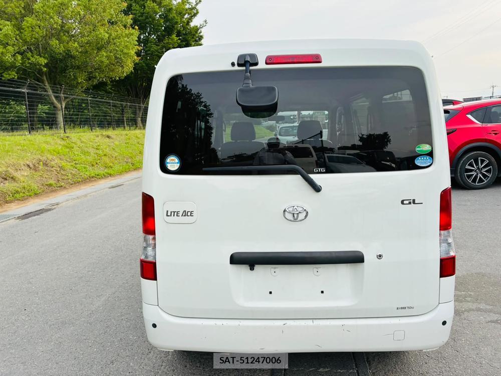 Toyota LITEACE VAN 2020-06 7496366-3