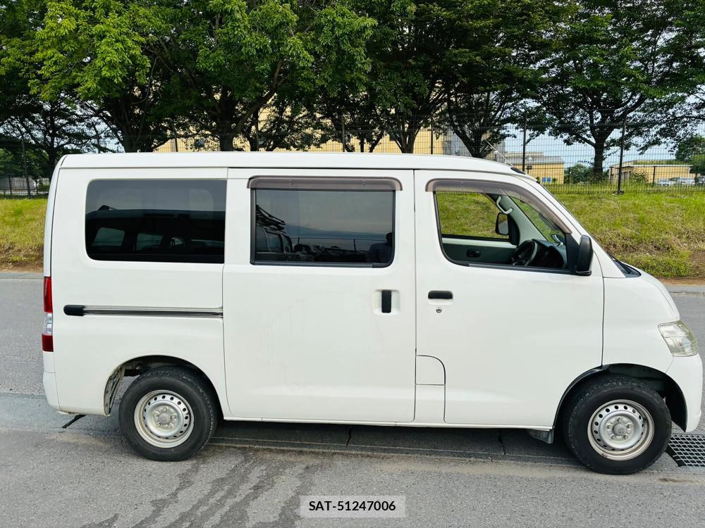 Toyota LITEACE VAN 2020-06 7496366-5