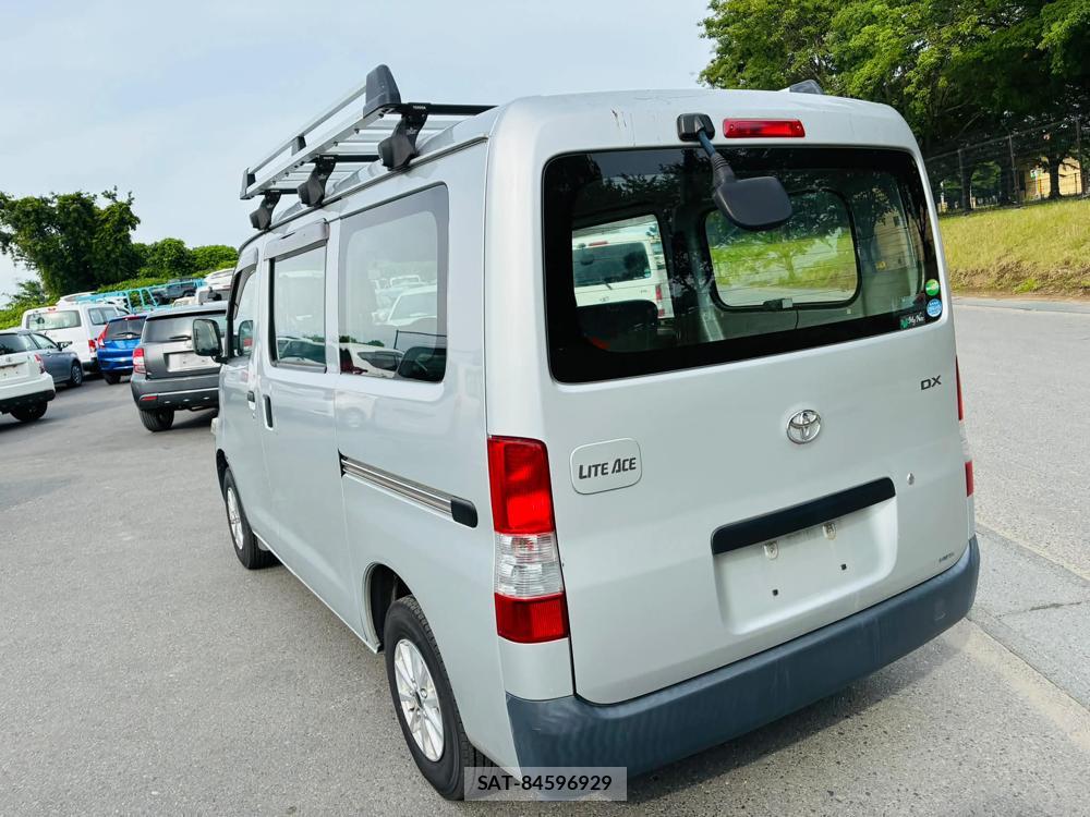 Toyota LITEACE VAN 2020-02 7496364-2