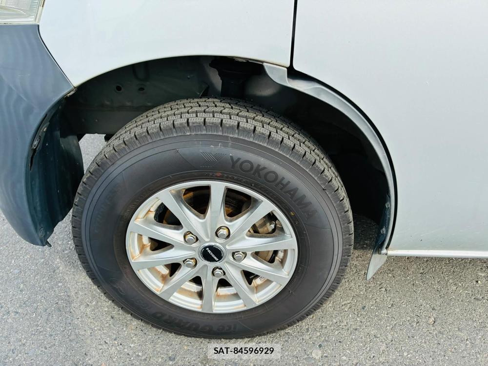Toyota LITEACE VAN 2020-02 7496364-29