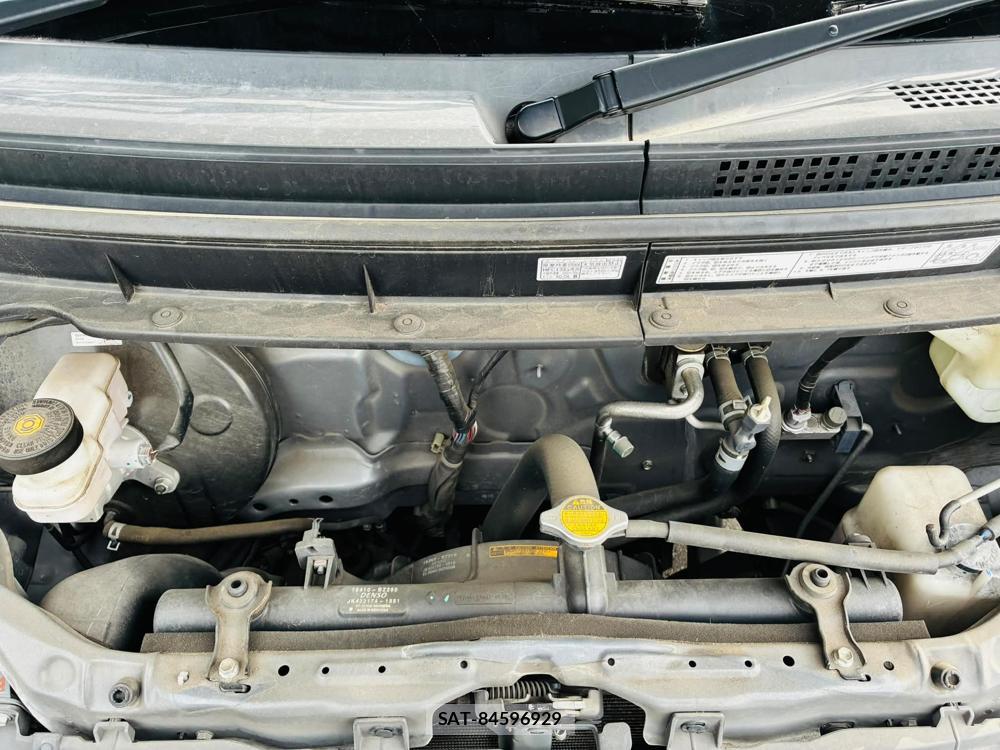 Toyota LITEACE VAN 2020-02 7496364-38