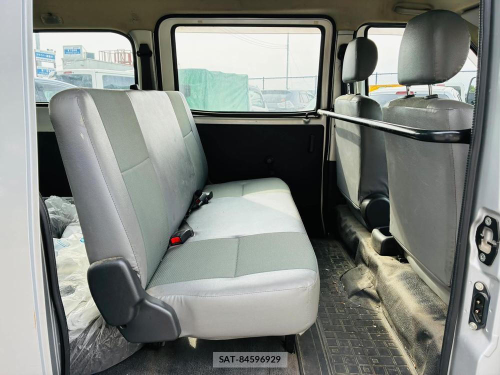 Toyota LITEACE VAN 2020-02 7496364-8