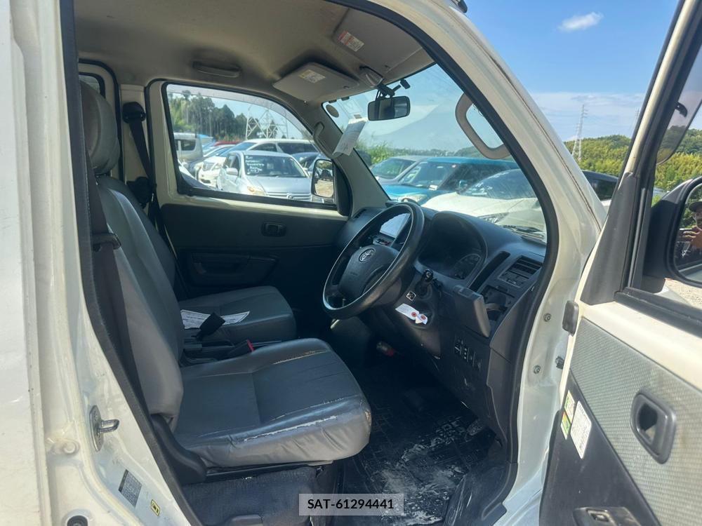 Toyota LITEACE VAN 2020 6935490-11