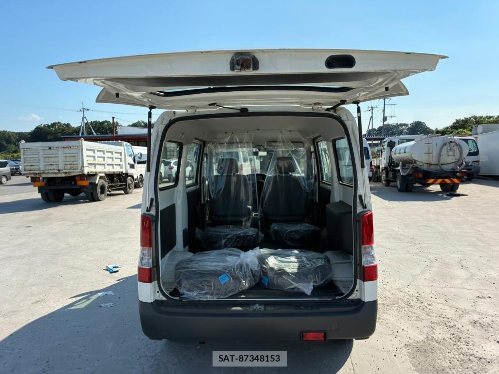 Toyota LITEACE VAN 2020-07 7482978-26