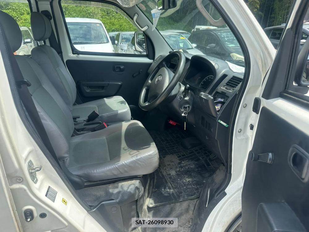 Toyota LITEACE VAN 2020 6258173-11