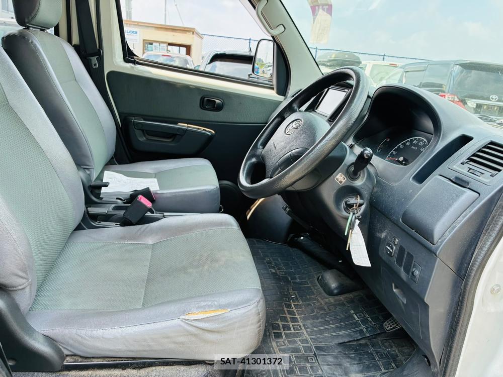 Toyota LITEACE VAN 2020-06 7891123-11