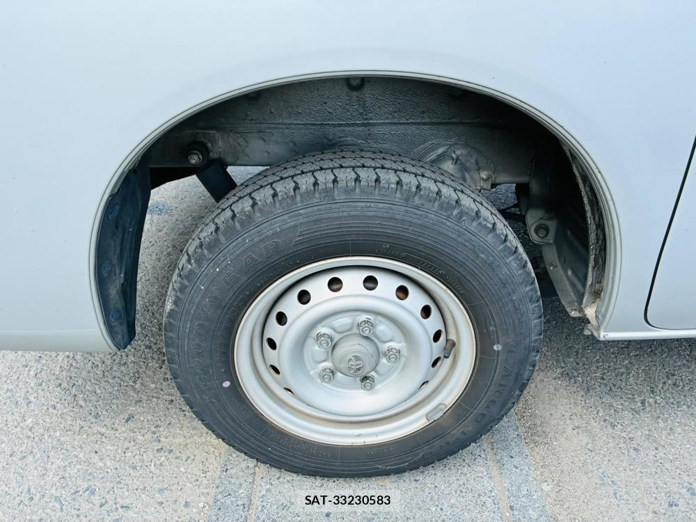 Toyota LITEACE VAN 2019-08 8119959-26