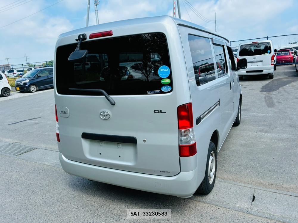 Toyota LITEACE VAN 2019-08 8119959-4