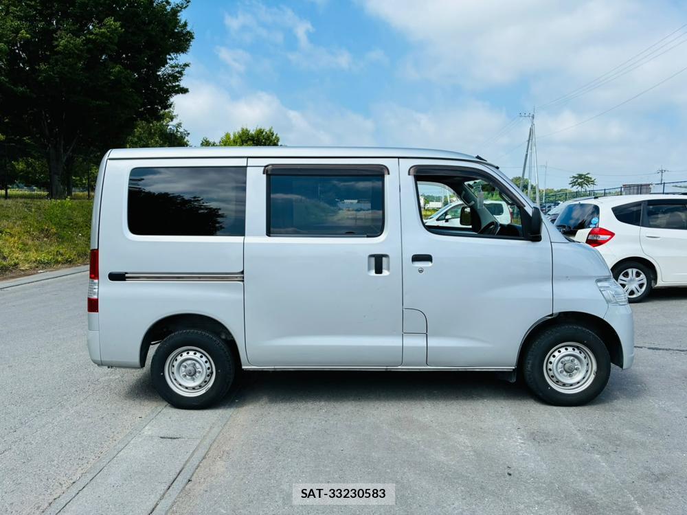 Toyota LITEACE VAN 2019-08 8119959-5