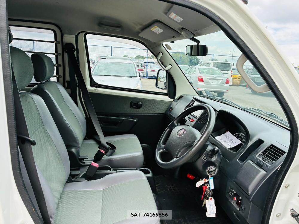 Toyota LITEACE VAN 2020-07 8240823-11