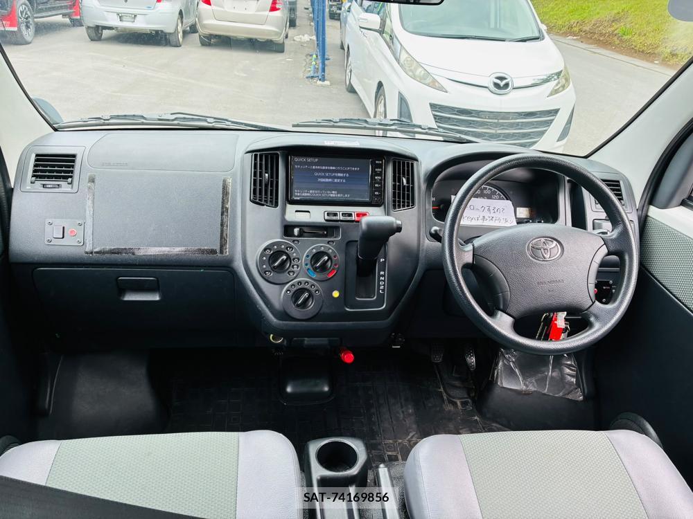 Toyota LITEACE VAN 2020-07 8240823-12