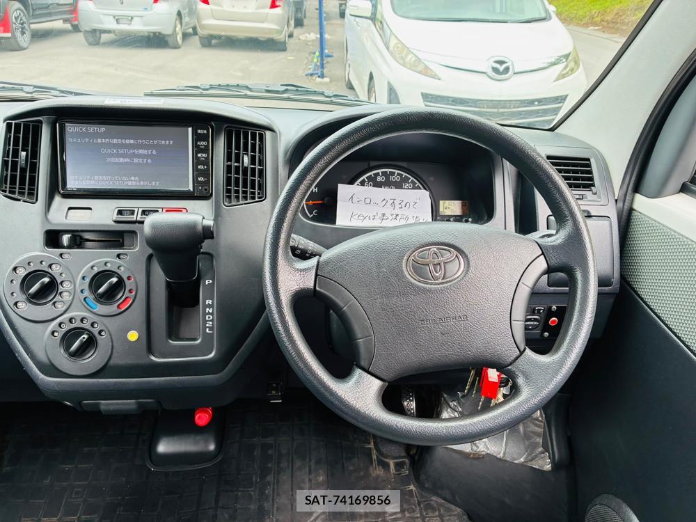 Toyota LITEACE VAN 2020-07 8240823-13