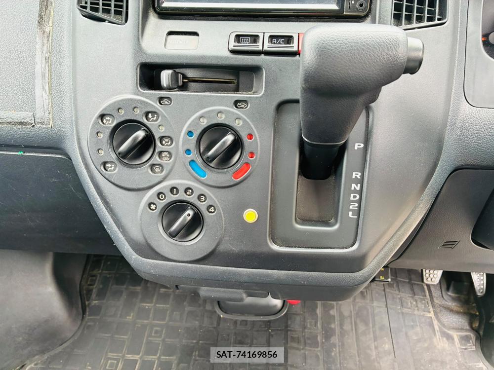 Toyota LITEACE VAN 2020-07 8240823-18