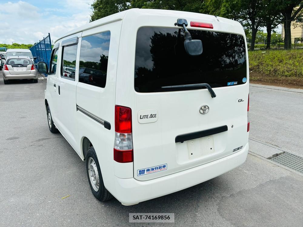 Toyota LITEACE VAN 2020-07 8240823-2