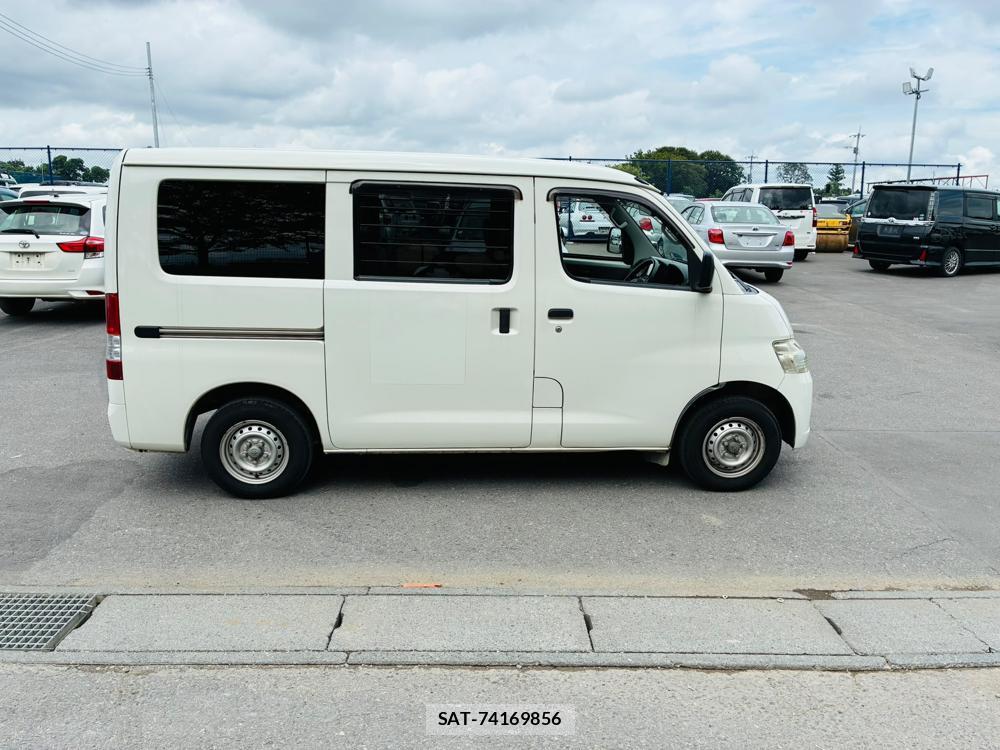 Toyota LITEACE VAN 2020-07 8240823-5