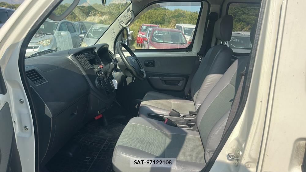 Toyota LITEACE VAN 2020 7335625-10