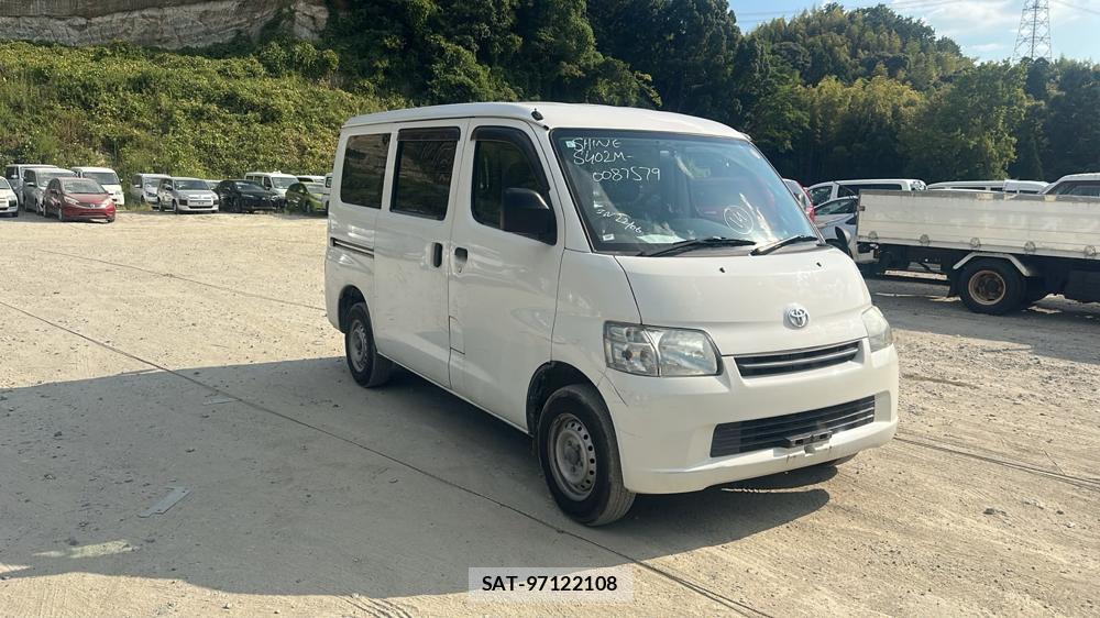 Toyota LITEACE VAN 2020 7335625-6