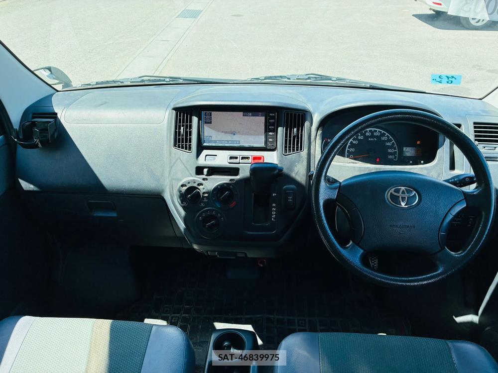 Toyota LITEACE VAN 2019-08 8468813-12