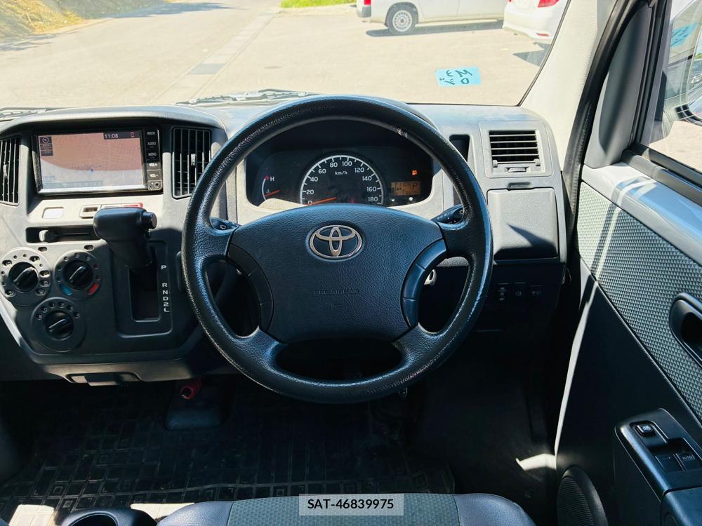 Toyota LITEACE VAN 2019-08 8468813-13