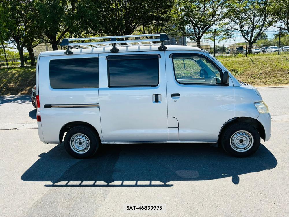 Toyota LITEACE VAN 2019-08 8468813-5