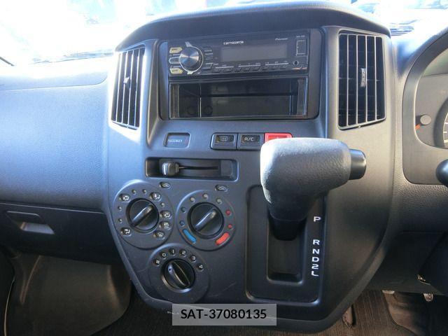 Toyota LITEACE VAN 2015-07 4965456-19