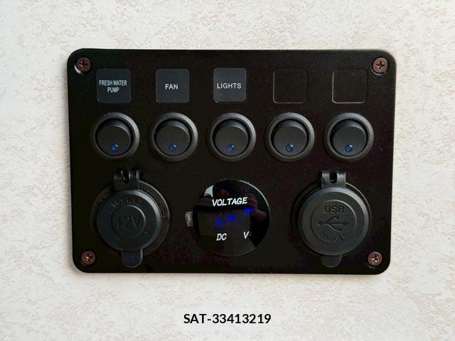 Toyota LITEACE VAN 2018-03 5871315-16