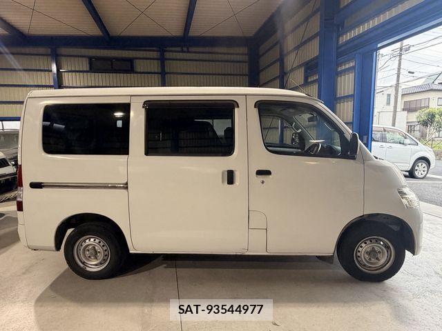Toyota LITEACE VAN 2017-05 6245347-5