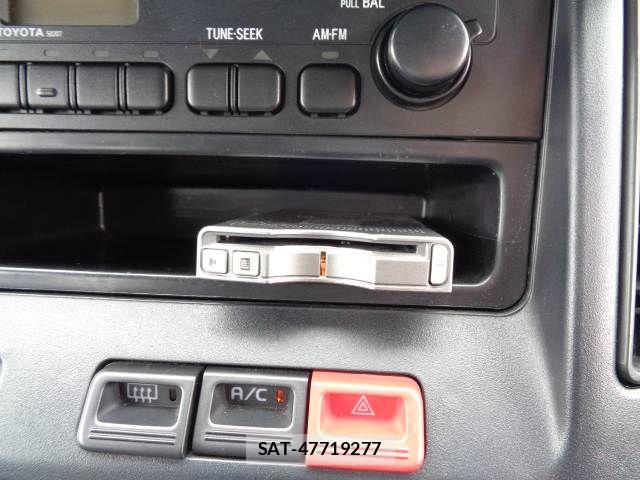 Toyota LITEACE VAN 2011-06 6752275-16