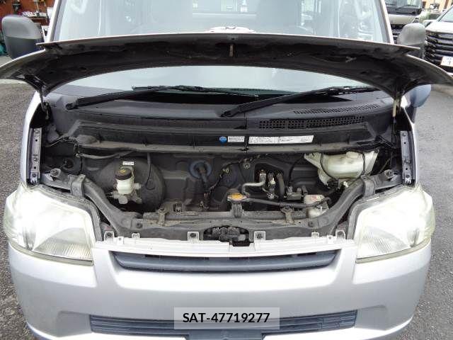 Toyota LITEACE VAN 2011-06 6752275-17