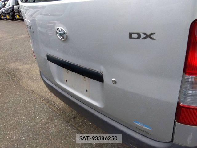 Toyota LITEACE VAN 2015-10 7358600-15