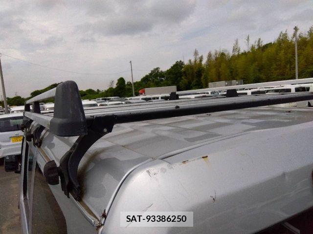 Toyota LITEACE VAN 2015-10 7358600-18