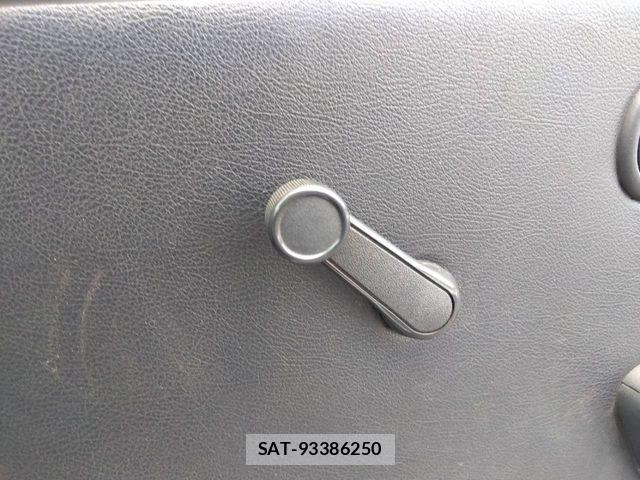 Toyota LITEACE VAN 2015-10 7358600-4