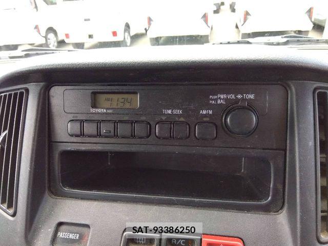Toyota LITEACE VAN 2015-10 7358600-8