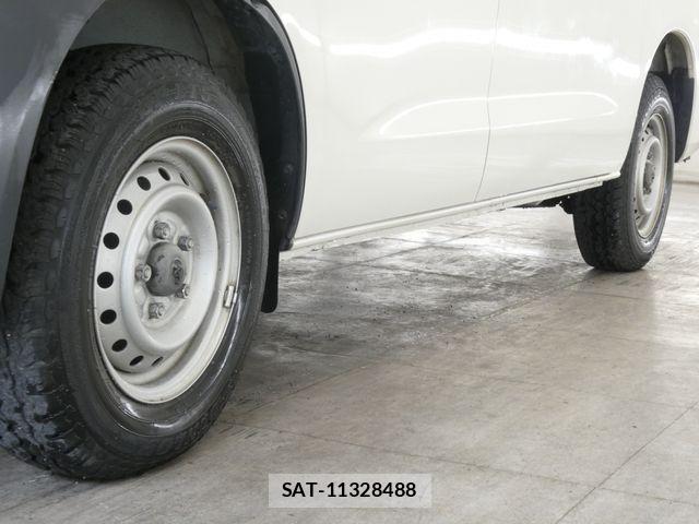 Toyota LITEACE VAN 2019-09 7562383-12