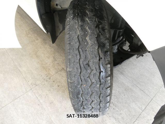 Toyota LITEACE VAN 2019-09 7562383-15